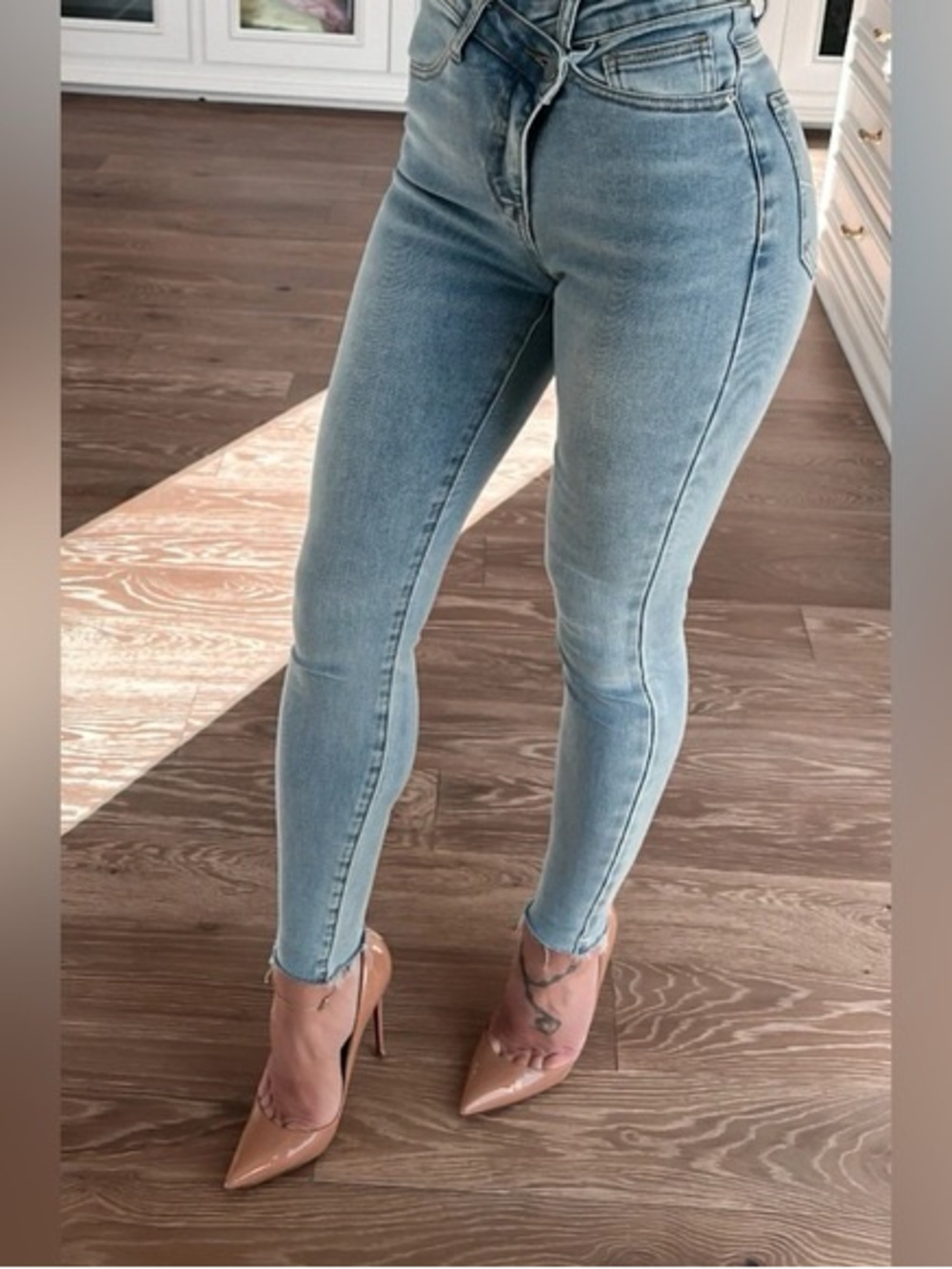 NWT ByEgreis Light Wash High-Rise Skinny Jeans - Women